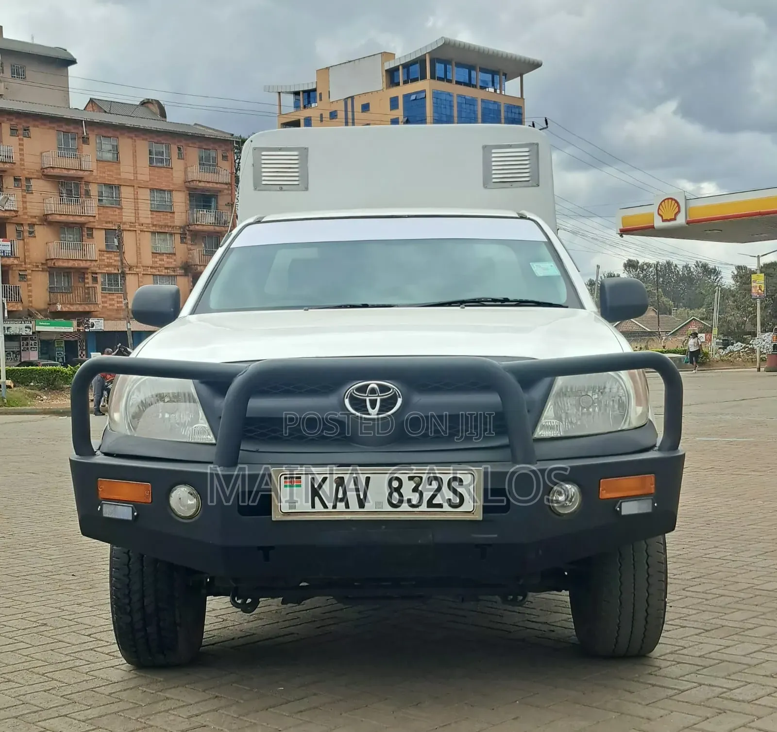 Toyota Hilux 2.5 Cab 2005 White