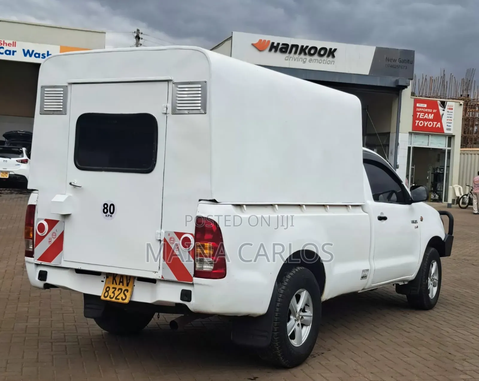 Toyota Hilux 2.5 Cab 2005 White