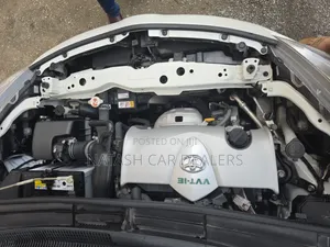 Toyota Sienta 1.5 Hybrid FWD (6-seater) 2019 White