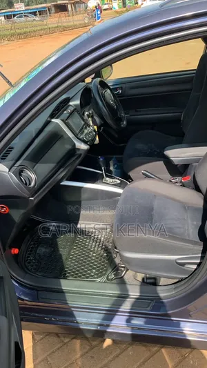 Toyota Corolla Fielder 2015