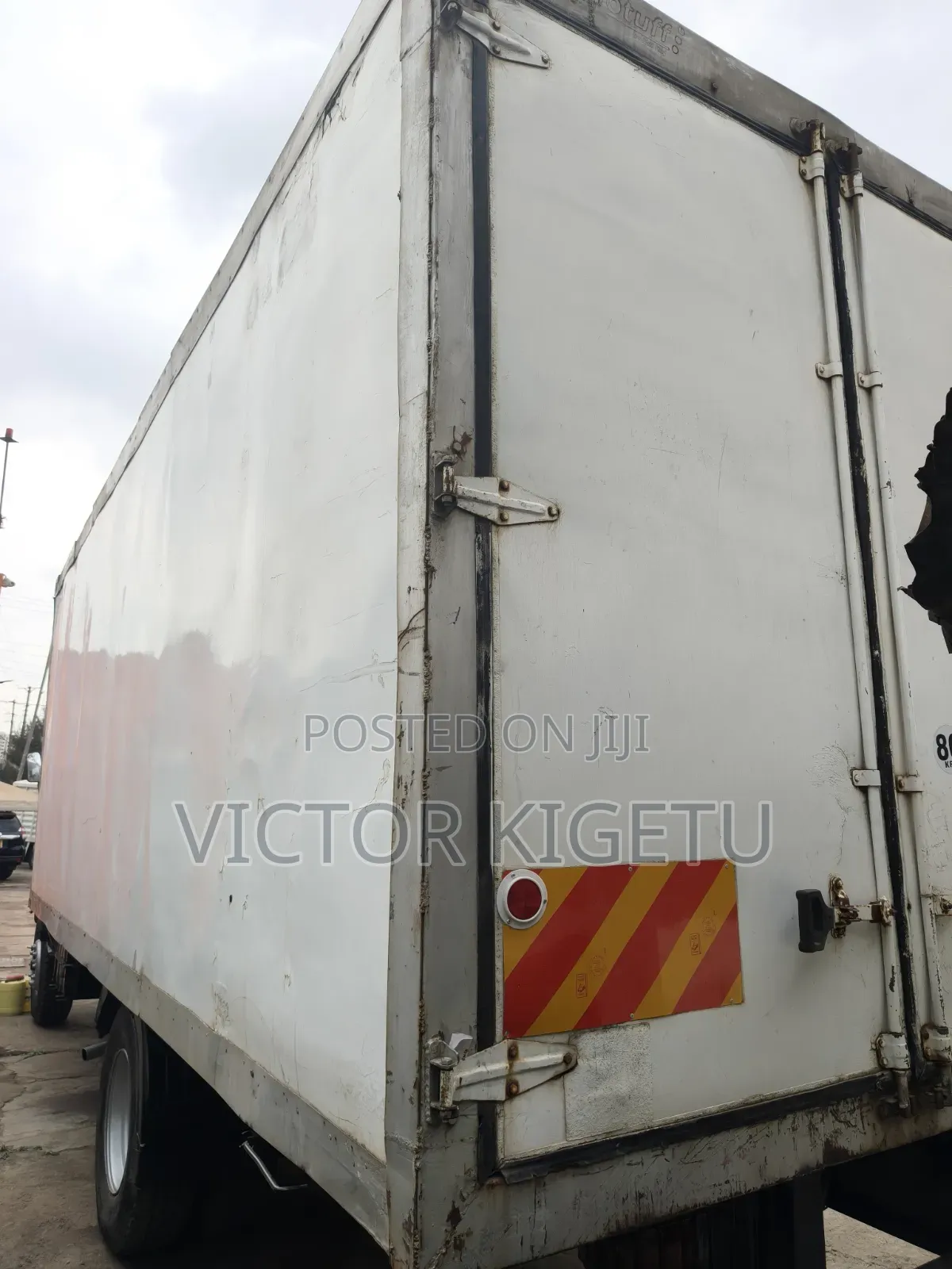 Isuzu FVR23 Refrigerated Body