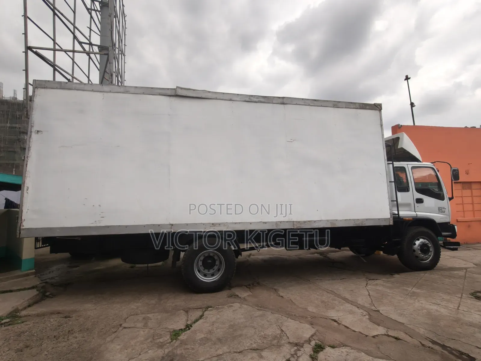 Isuzu FVR23 Refrigerated Body
