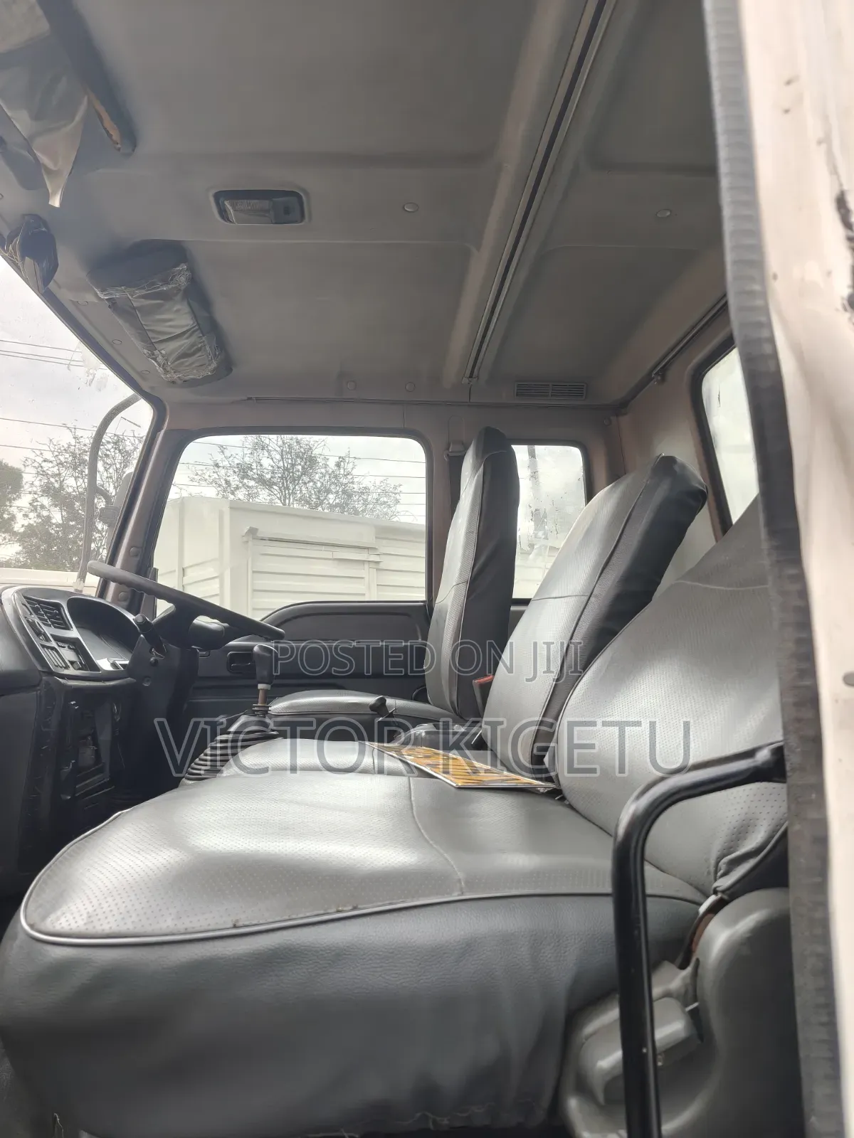 Isuzu FVR23 Refrigerated Body