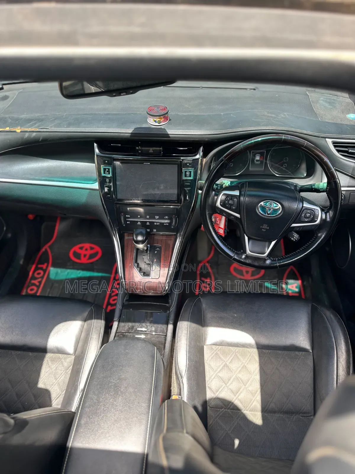 Toyota Harrier 2.0 4WD 2016 White