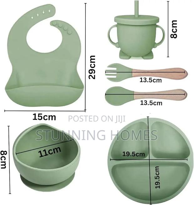 Kids Silicone Suction Feeding Plates Set