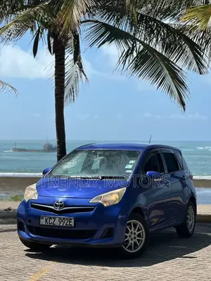 Toyota Ractis 2012 Blue