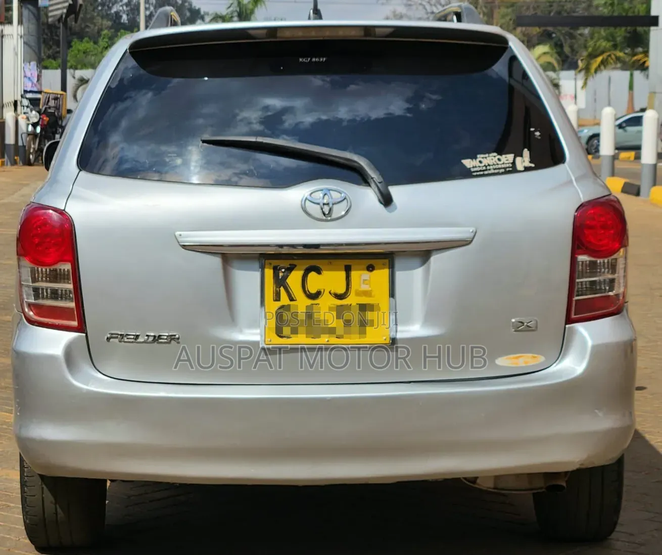 Toyota Corolla Fielder 1.5 Petrol FWD 2009 Silver