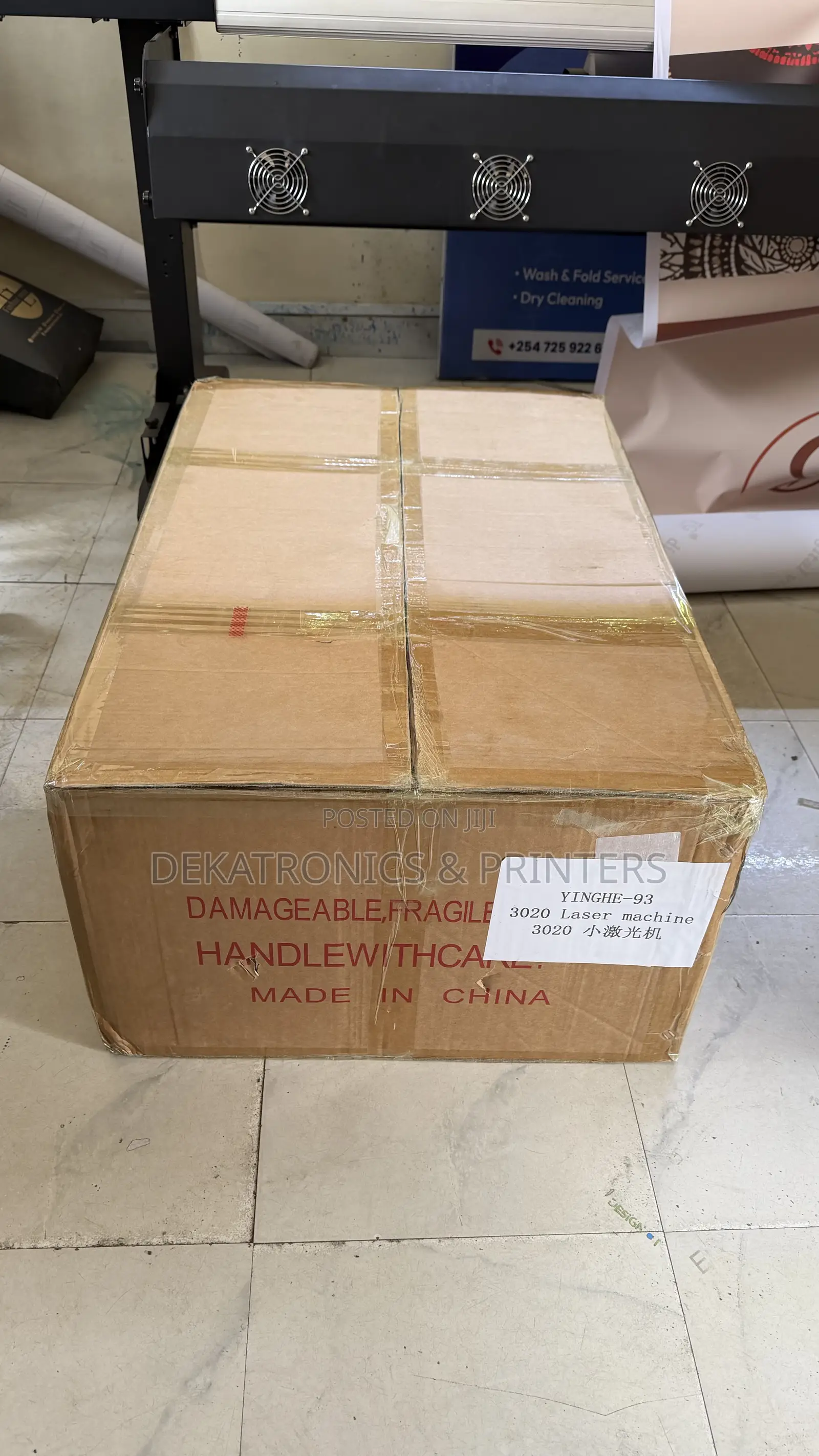 20cm by 30cm Co2 Laser Engraving and Cutting Machine