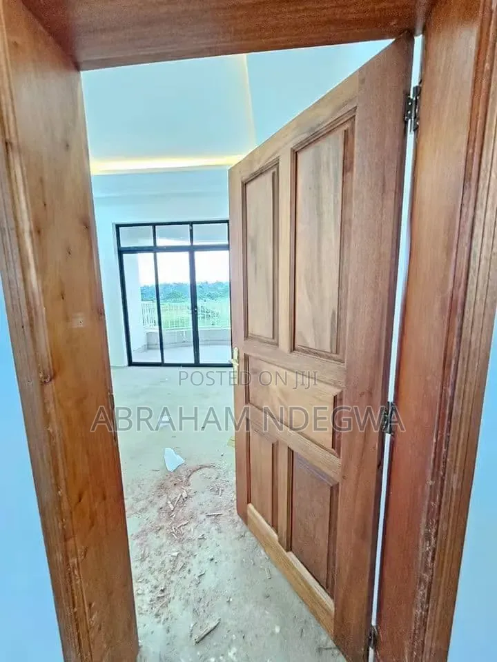 Mahogany Solid Door
