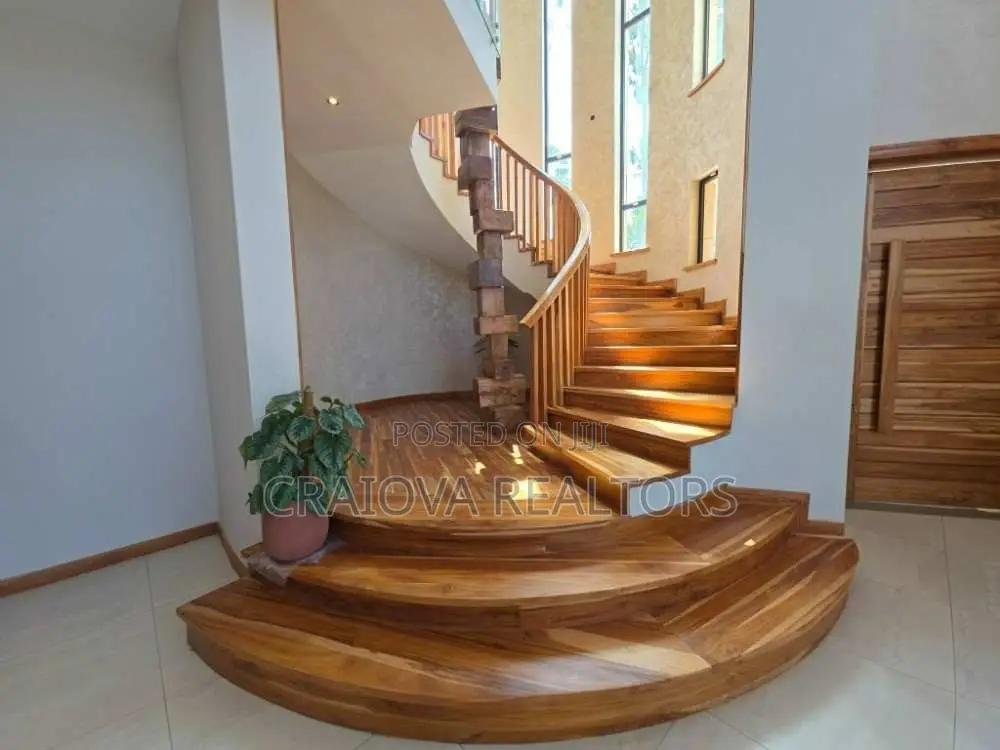 4bdrm Townhouse/Terrace in Loresho for sale