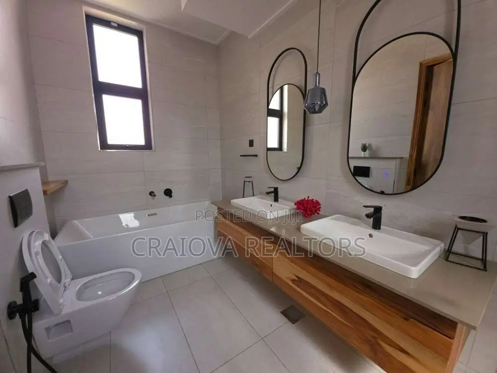 4bdrm Townhouse/Terrace in Loresho for sale