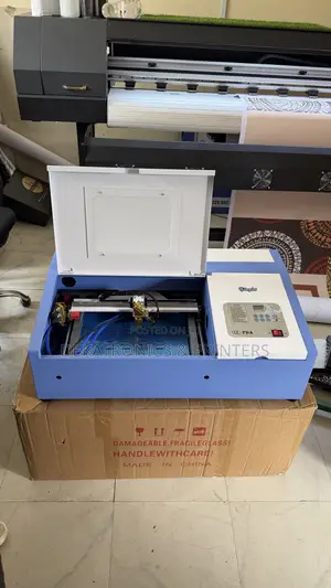 Yinghe 30cm by 20cm Co2 Rubber Stamps Making Machine