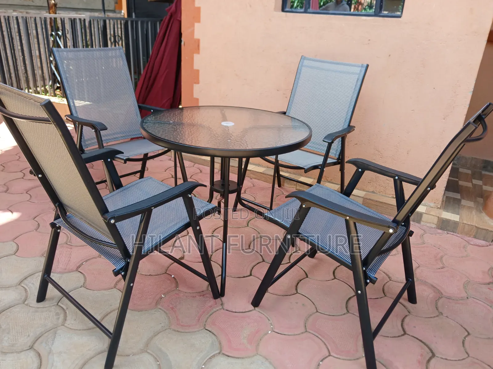 4-Seater Foldable Outdoor Dining Set With Glass Table