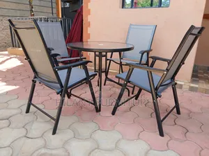 4-Seater Foldable Outdoor Dining Set With Glass Table