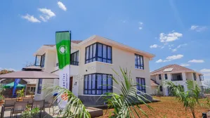 5bdrm Villa in The Orchards, Membley Estate for sale