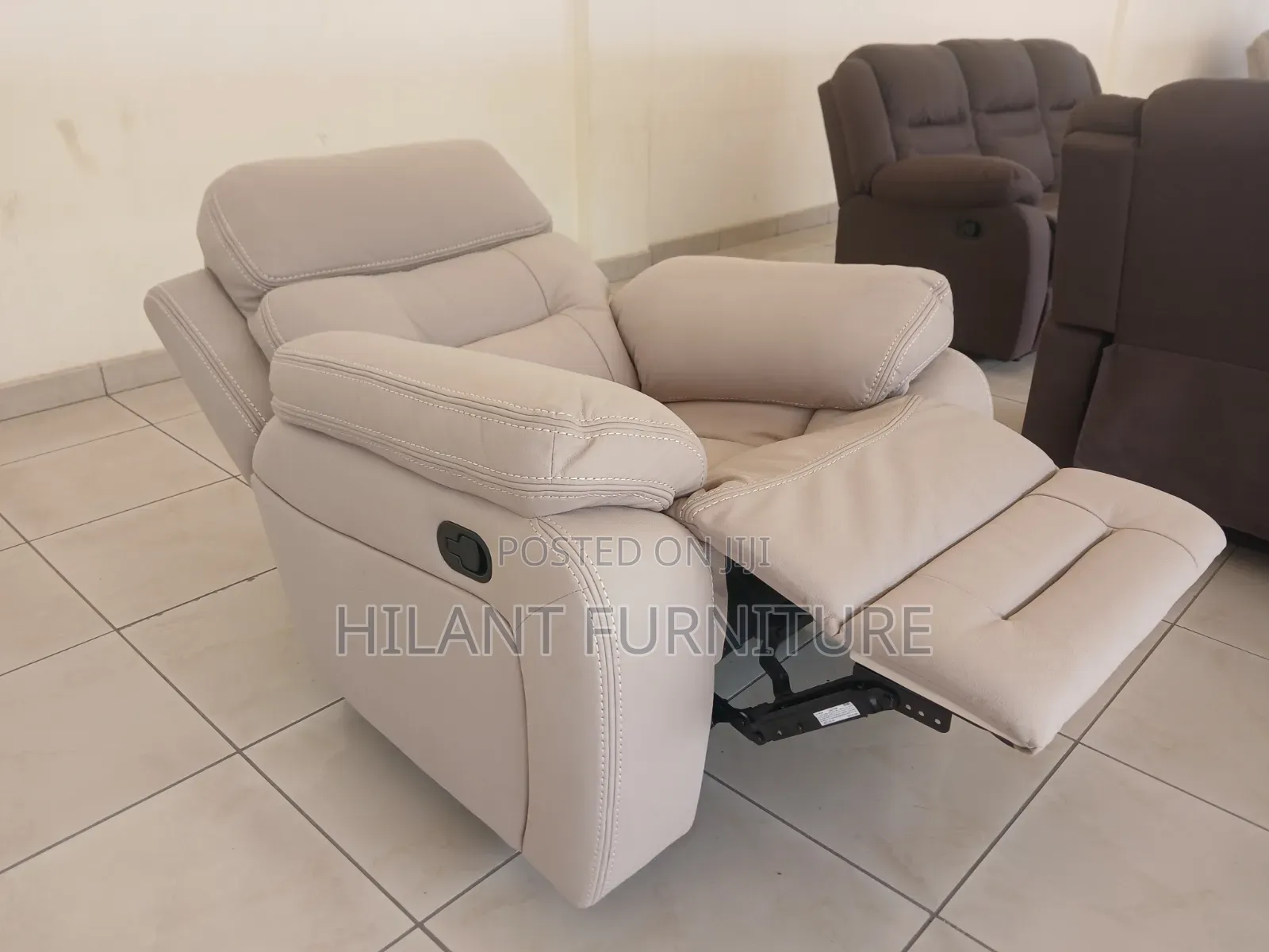 Luxury Fabric 1-Seater Recliner Sofa