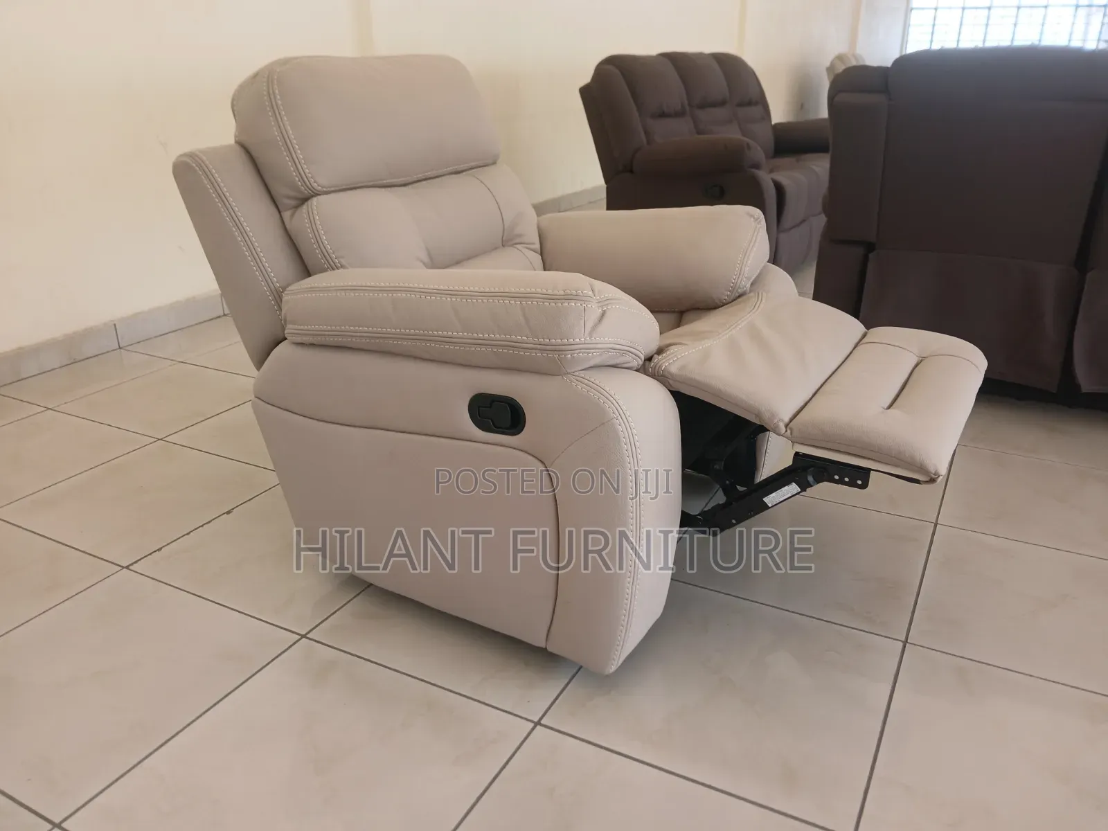 Luxury Fabric 1-Seater Recliner Sofa