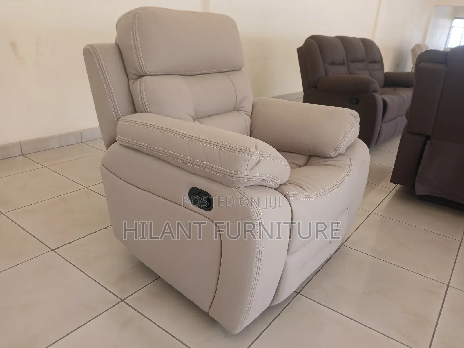 Luxury Fabric 1-Seater Recliner Sofa