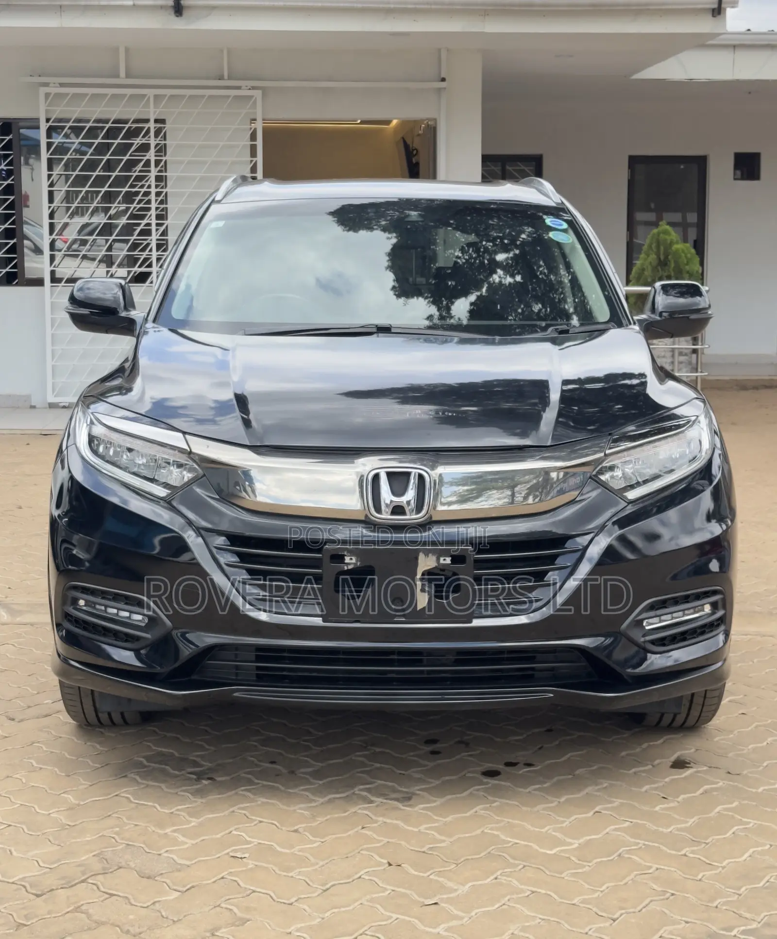 Honda Vezel 1.5 Hybrid 2WD 2019 Black