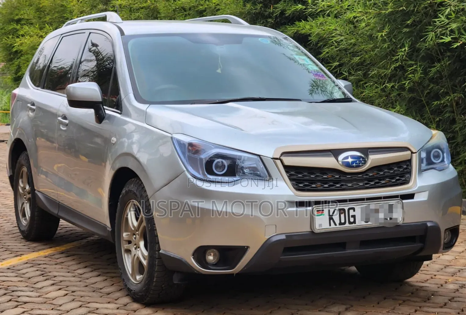 Subaru Forester 2.0XT Premium 4dr SUV AWD (2.0L 4cyl Turbo CVT) 2014