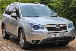 Subaru Forester 2.0XT Premium 4dr SUV AWD (2.0L 4cyl Turbo CVT) 2014