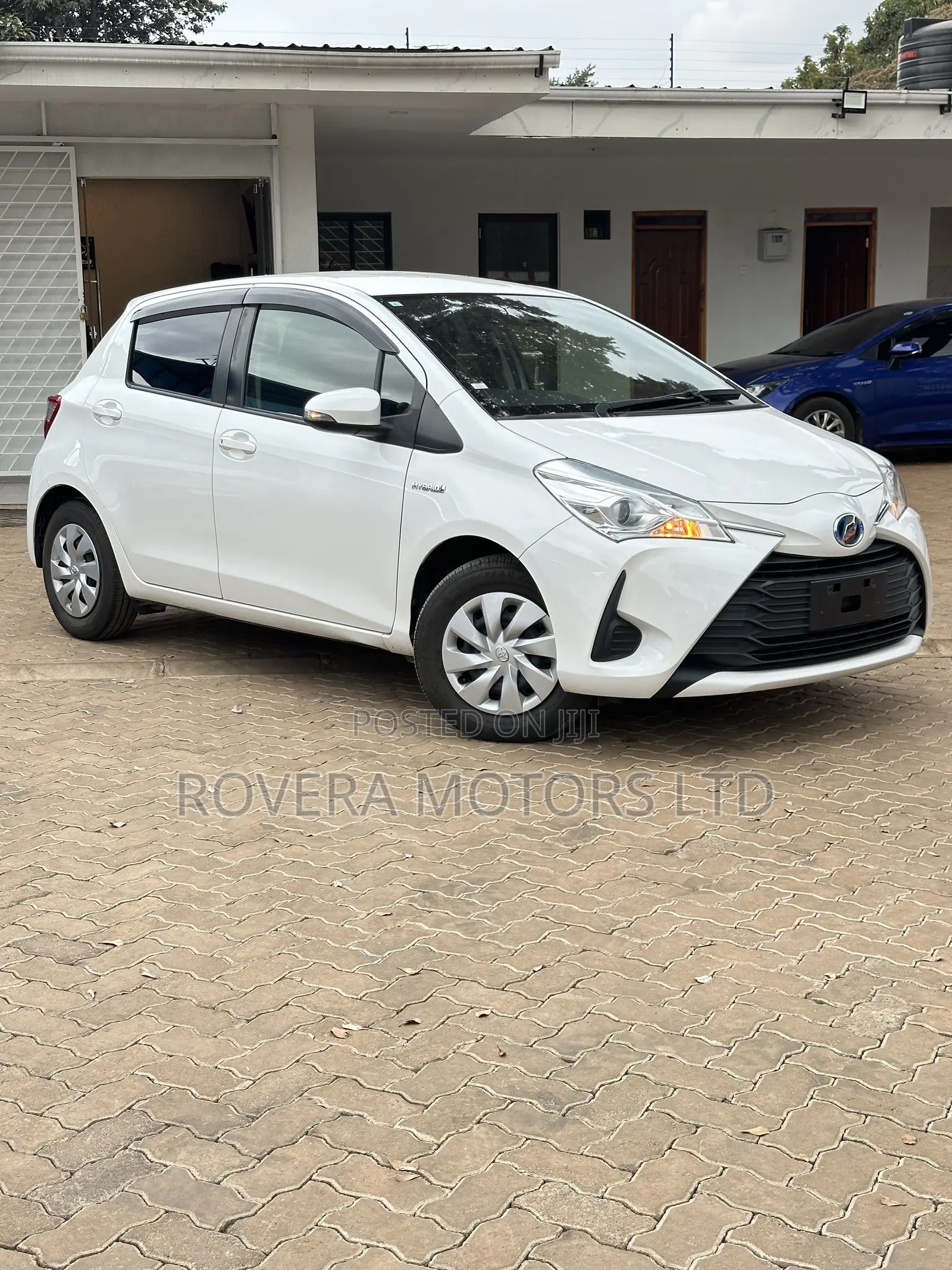 Toyota Vitz 2019 White