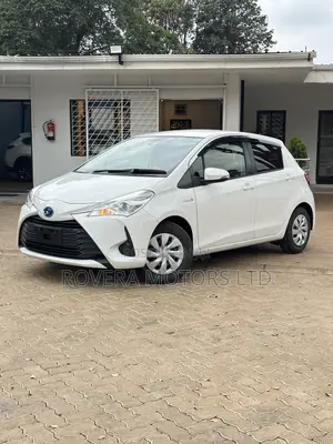Toyota Vitz 2019 White