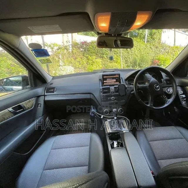 Mercedes-Benz C200 2007 Silver
