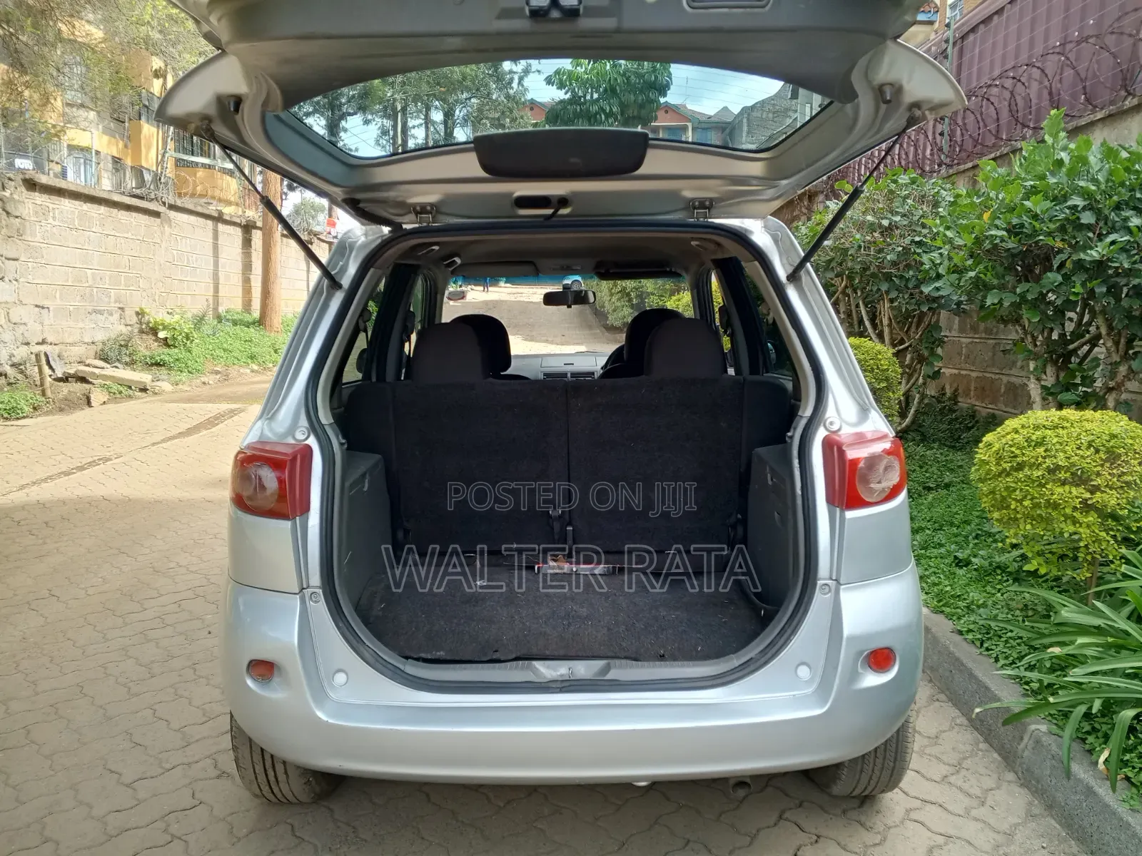 Mazda Demio 2006 Silver