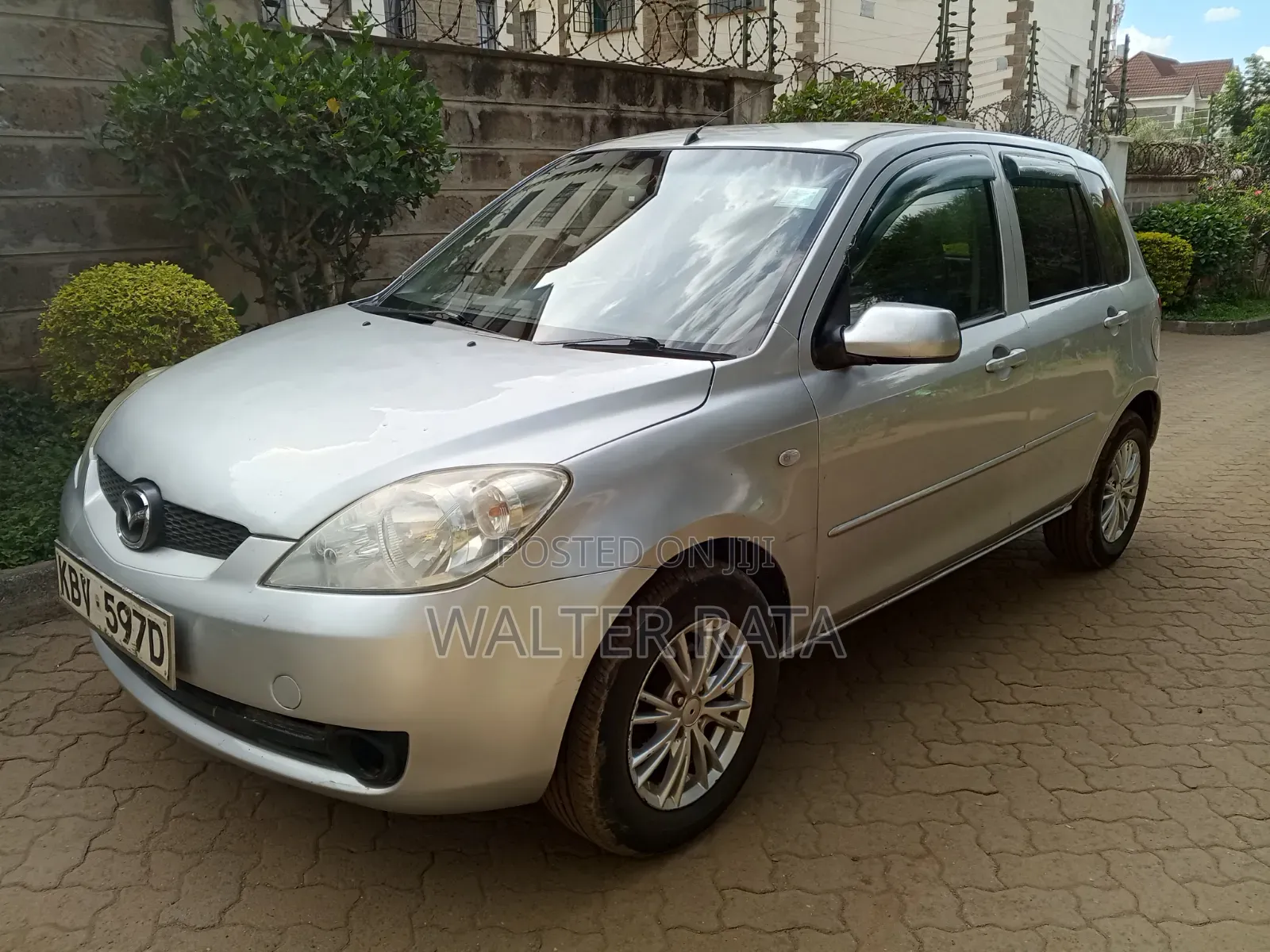 Mazda Demio 2006 Silver