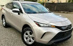 Toyota Harrier 2020 Gold