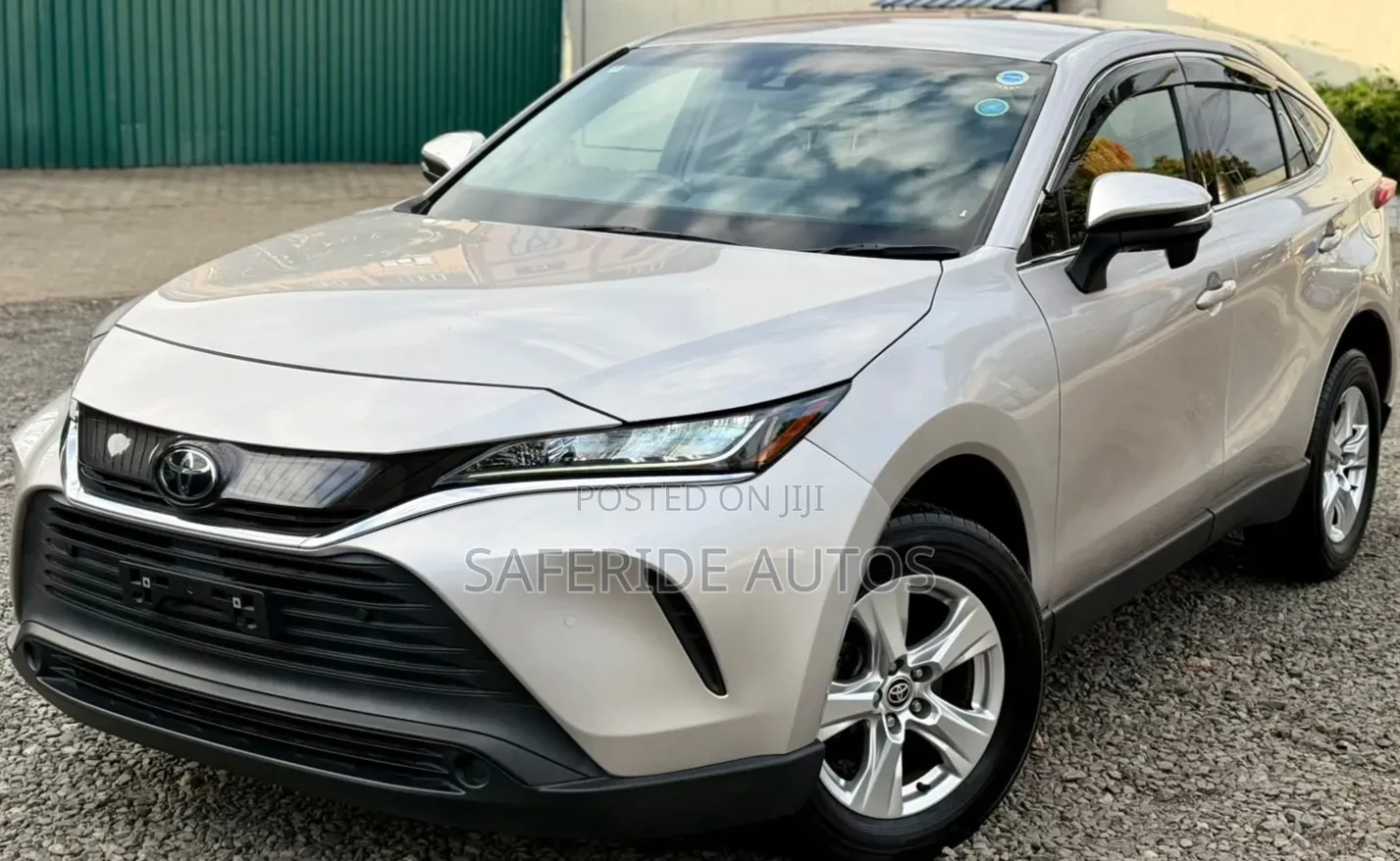 Toyota Harrier 2020 Gold