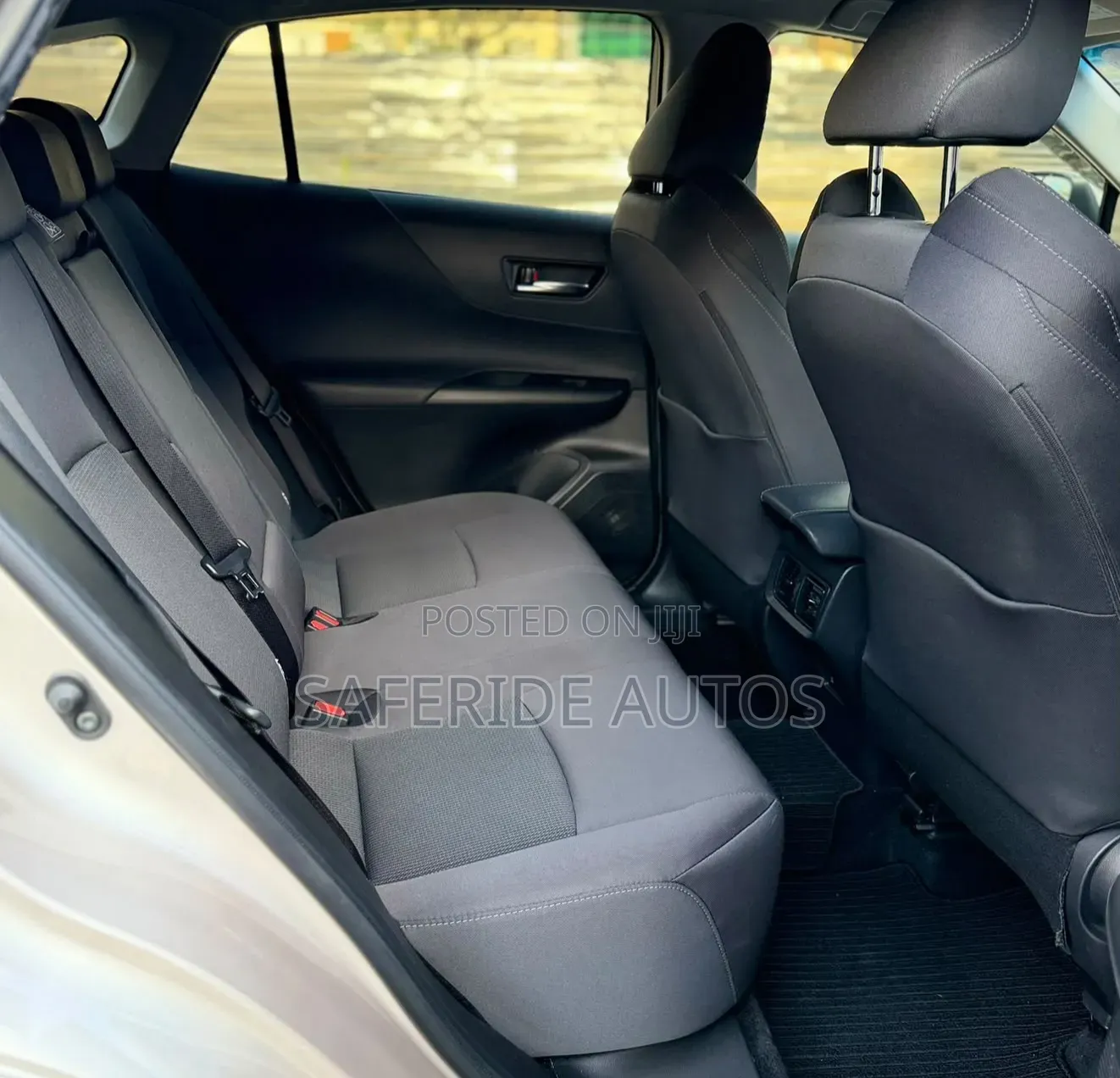 Toyota Harrier 2020 Gold