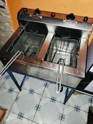 Commercial Electric Fryer – 2 Months Used, Excellent Condition