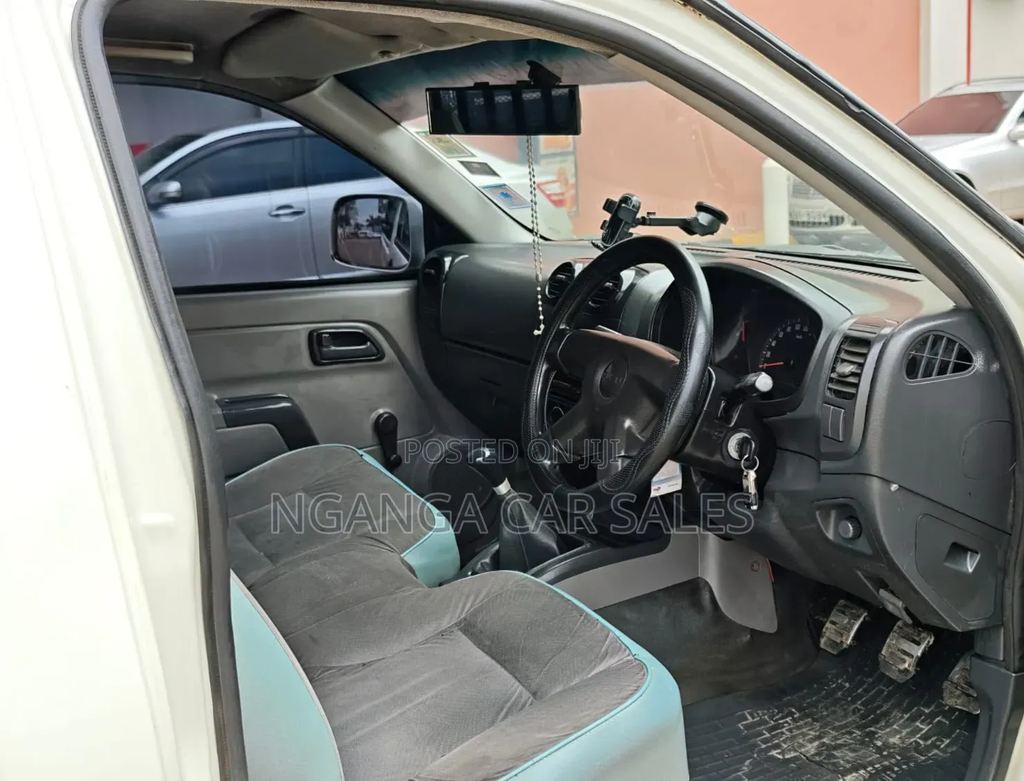 Isuzu D-MAX 2009 White
