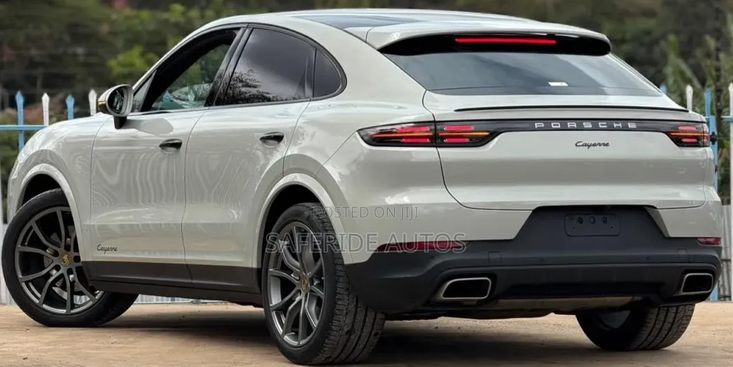 Porsche Cayenne 2020 Pearl