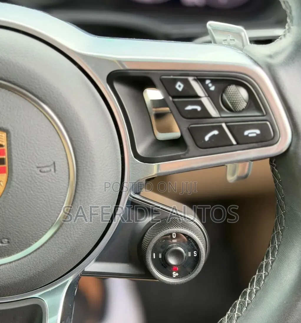 Porsche Cayenne 2020 Pearl