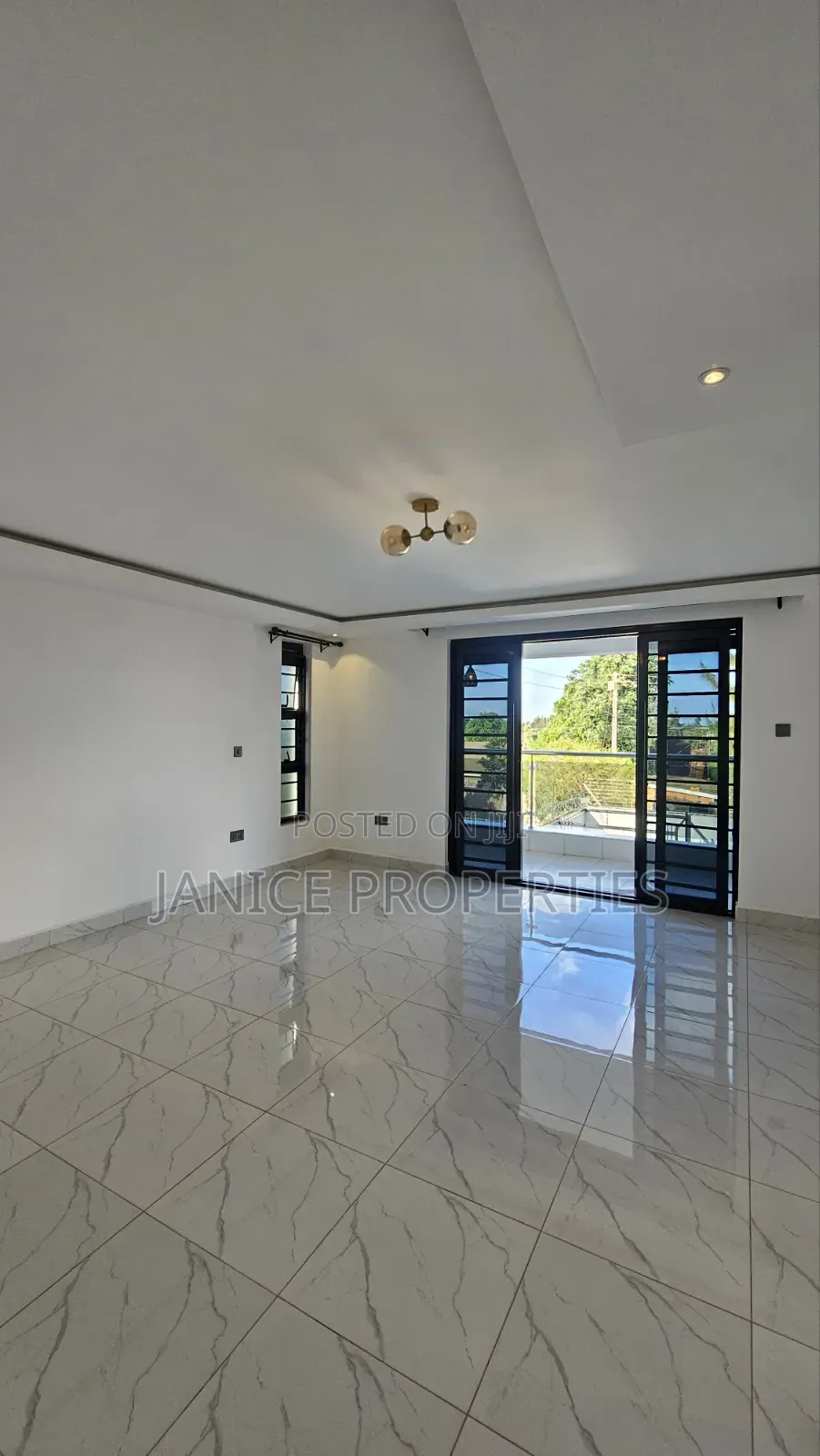 5bdrm Maisonette in Palm Court, Kwa Kairu for sale