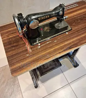 Singer Sewing Machine/Singer Sewing Machine