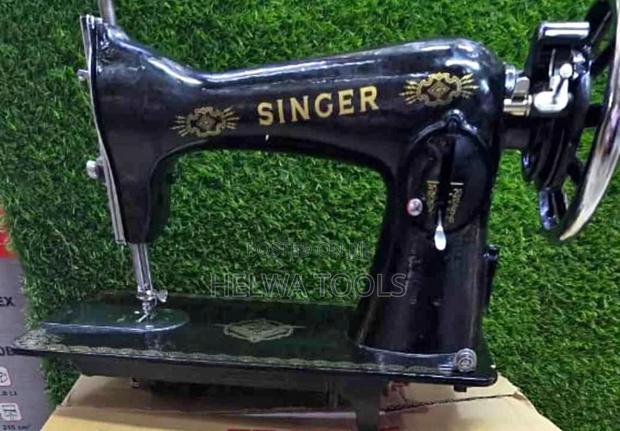 Singer Sewing Machine/Singer Sewing Machine - thumbnail 2