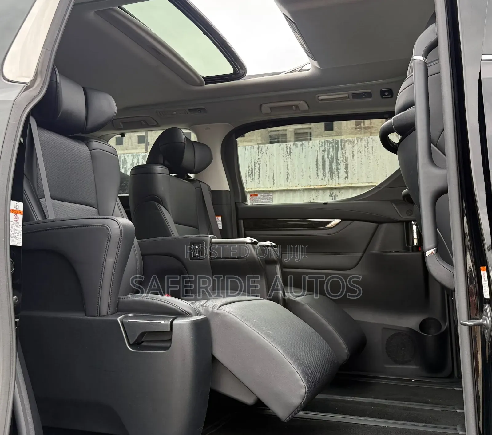 Toyota Alphard 2.5 Petrol FWD 2019 Black
