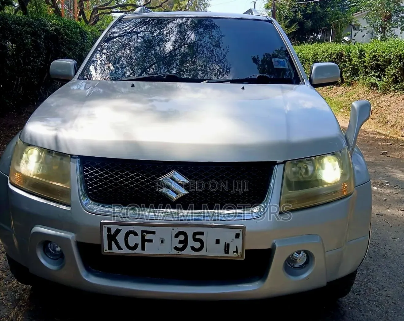 Suzuki Escudo 2008 Silver