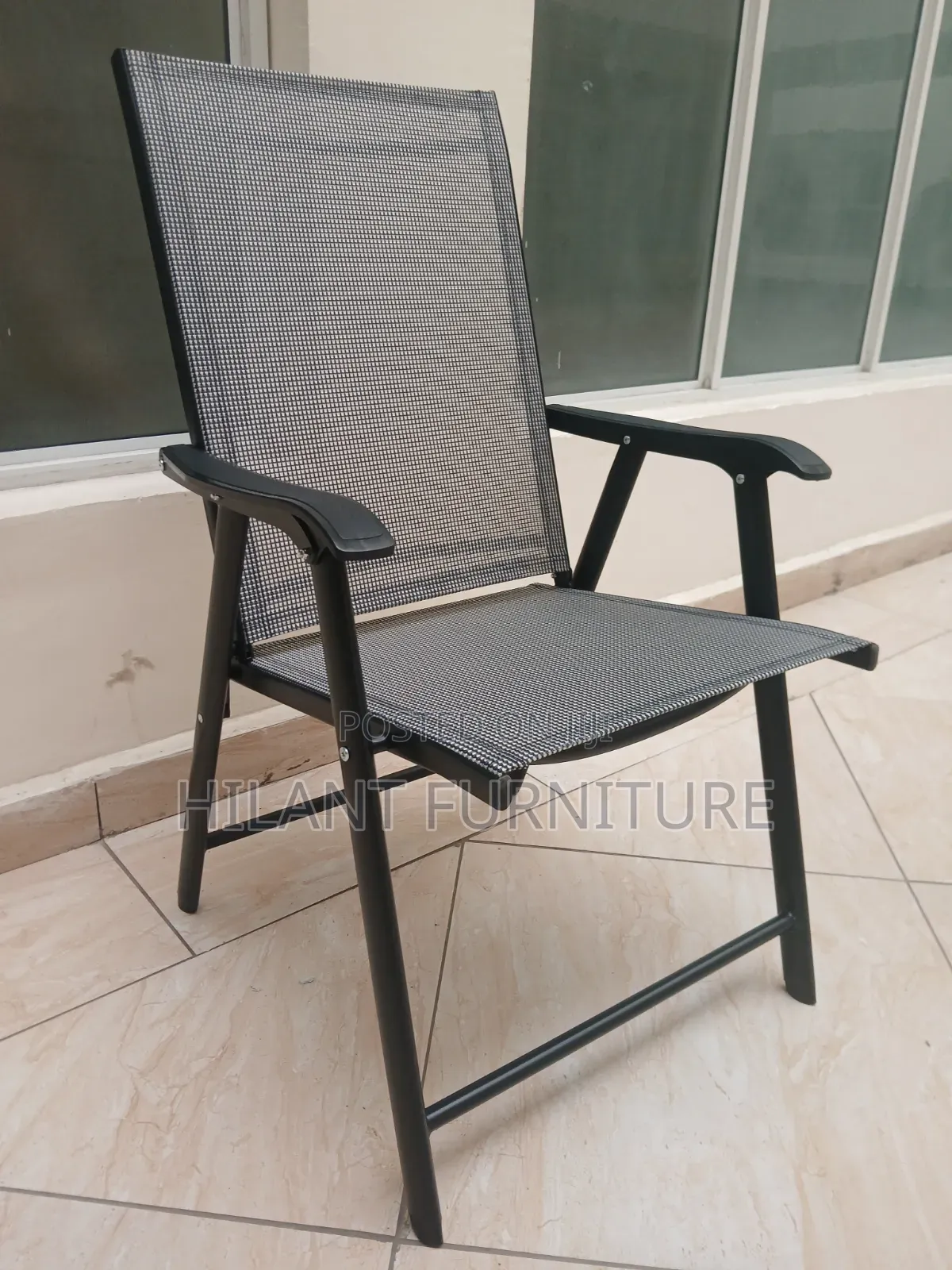 Heavy-Duty Breathable Foldable Chair