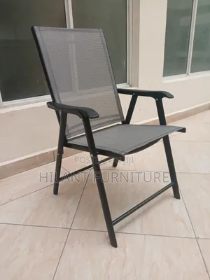 Heavy-Duty Breathable Foldable Chair