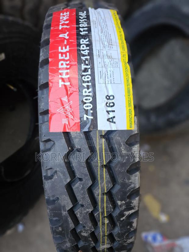 700R16 Three a Tyre - main view