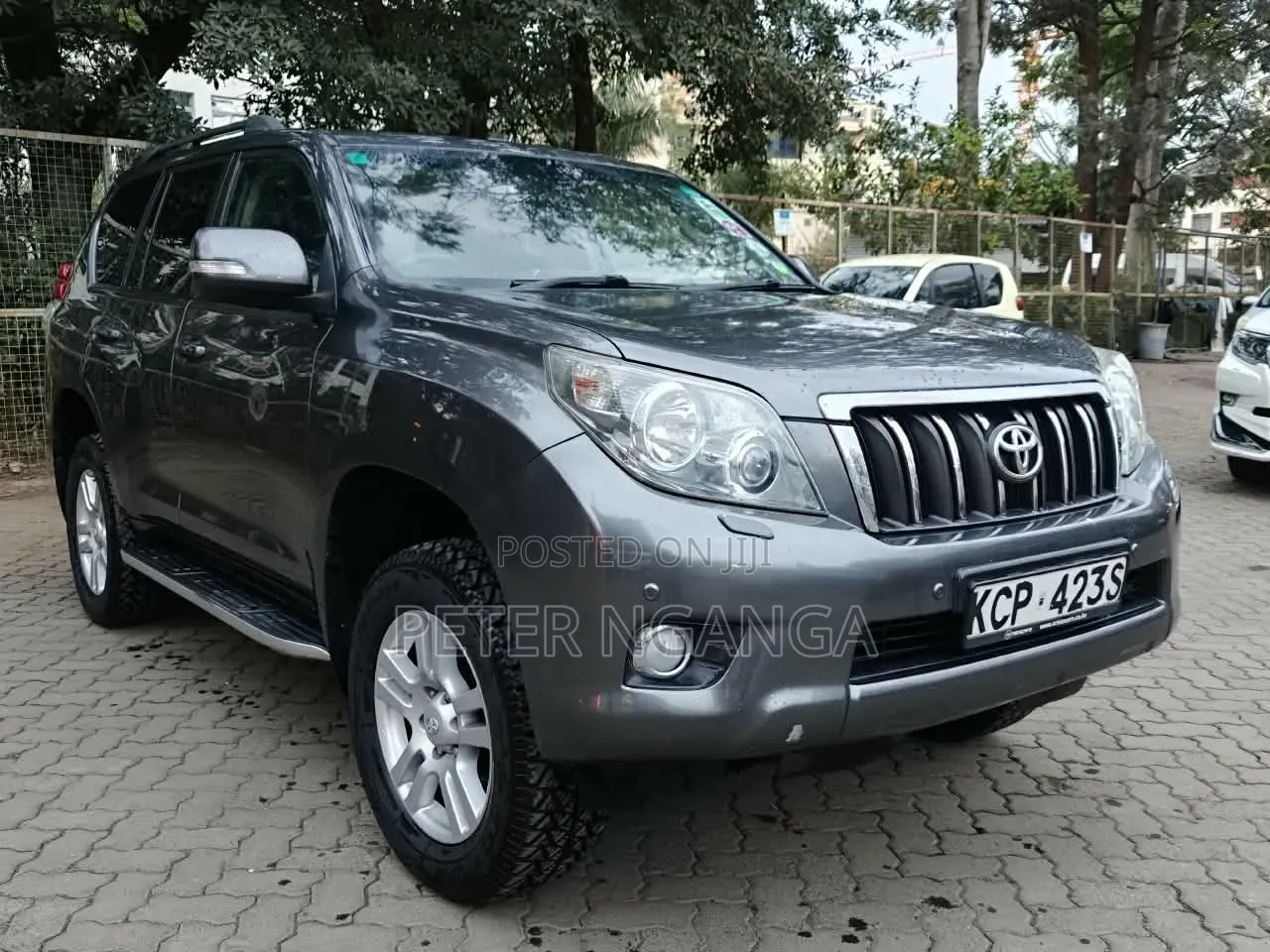 Toyota Land Cruiser Prado 3.0 TD 2010 Gray