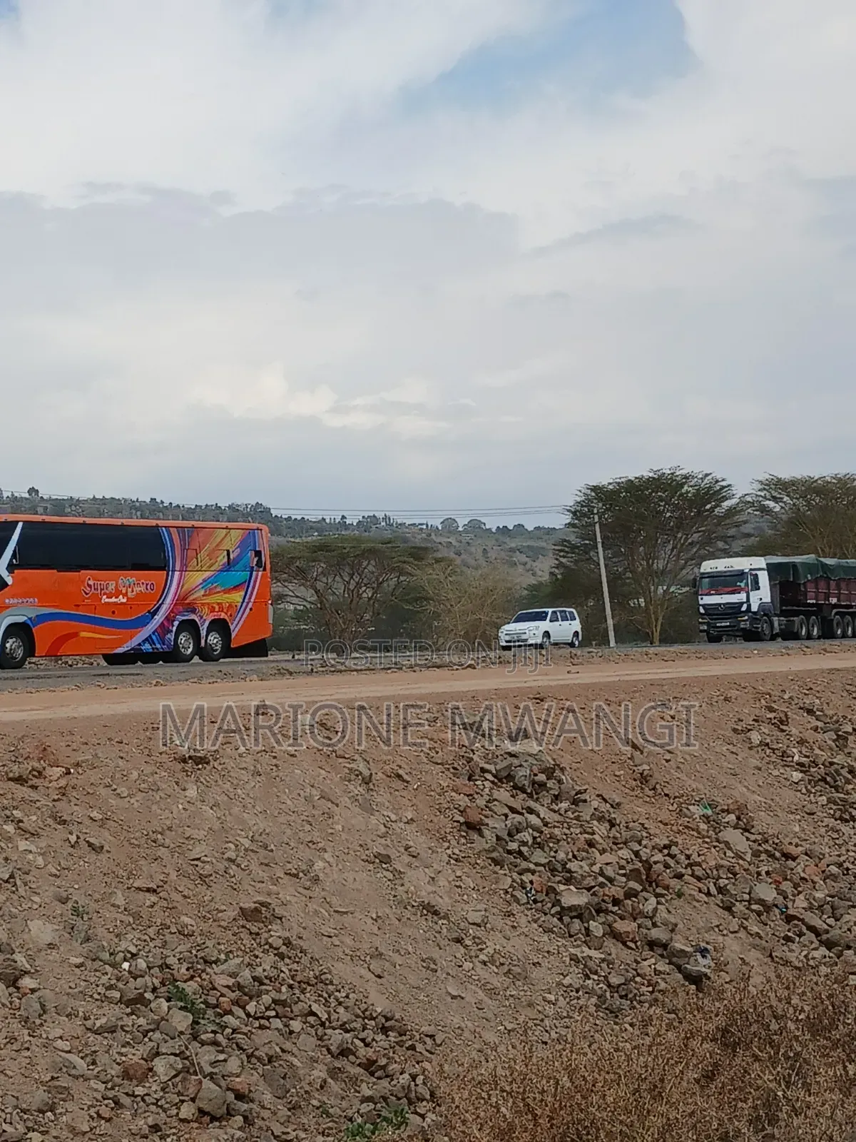 50×100 Plot for Sale – 2nd Plot From Highway, Kikopey/Gilgil