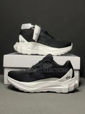 Alo Yoga Runner Breathable Cushioned Sports Casual Shoes