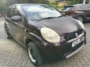 Toyota Passo 1.0 FWD 2013 Burgundy