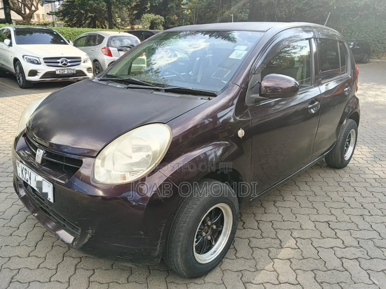 Toyota Passo 1.0 FWD 2013 Burgundy